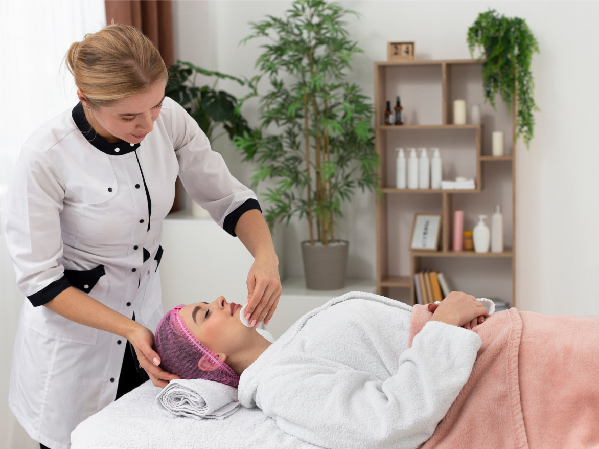 home-centre-beaute_2x_60b3c899-c578-4b3e-bfcc-fbc37cc1a702.png